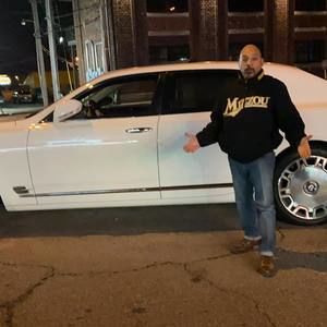 Meet your Posher, Kevin